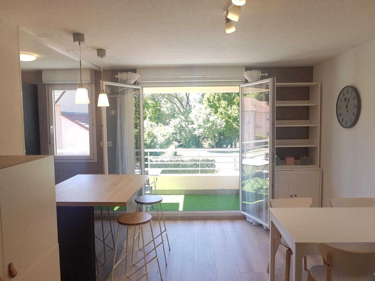 Beaune Appartement Avec Parking Et Wifi Gratuit Zewnętrze zdjęcie