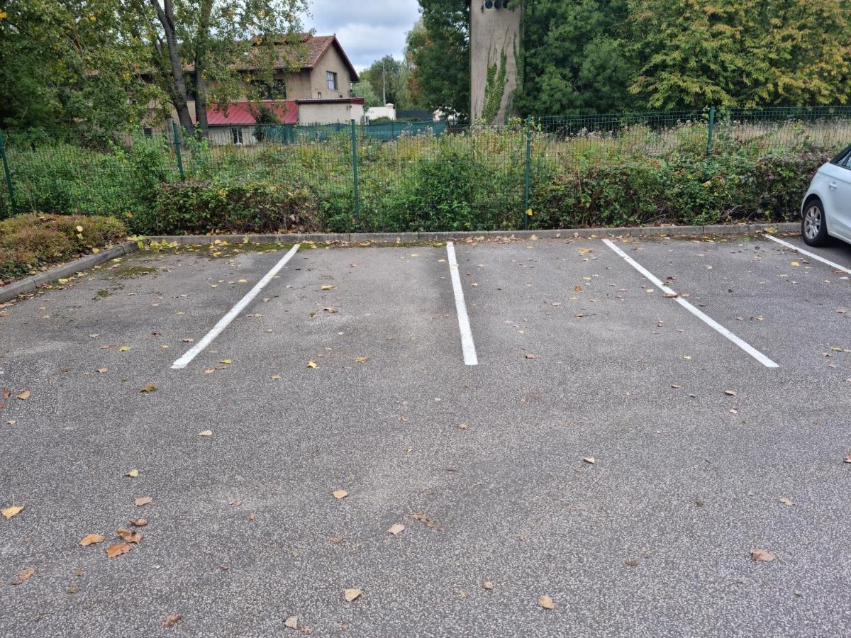 Beaune Appartement Avec Parking Et Wifi Gratuit Zewnętrze zdjęcie